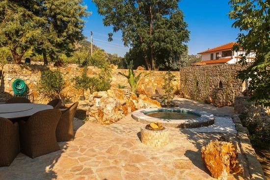 Dalyan Gökbel De Deniz Manzaralı Müstakil Villa