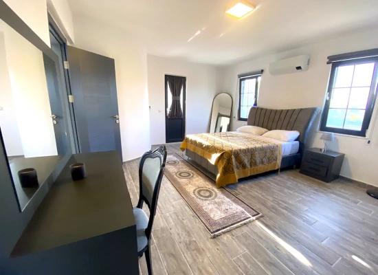 Dalyan Okçular Da Geniş Arsa Üzerinde Satılık Müstakil Villa