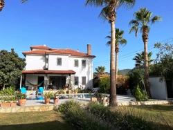 Ortaca Okçular Mah. Satılık 3+1 Villa - 1.000 m²