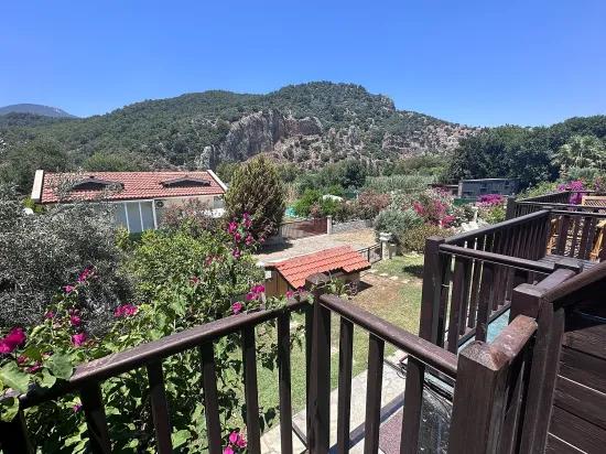Dalyan Nehri Manzaralı Lüks Villa