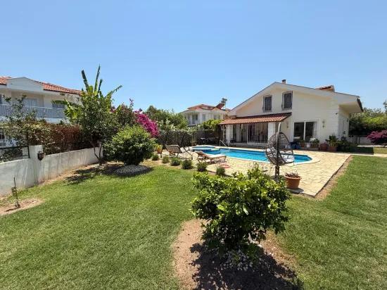 Dalyan Arıkbaşı Mevkiinde Satılık Bungalov